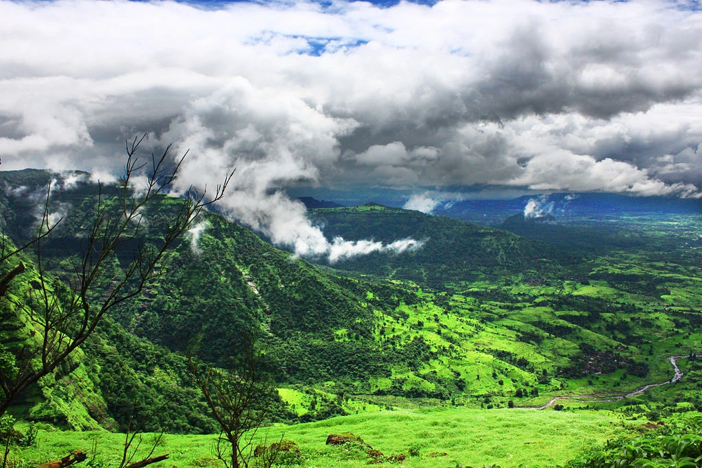 Escape to Maharashtra's Quiet Haven - Things to do in Matheran