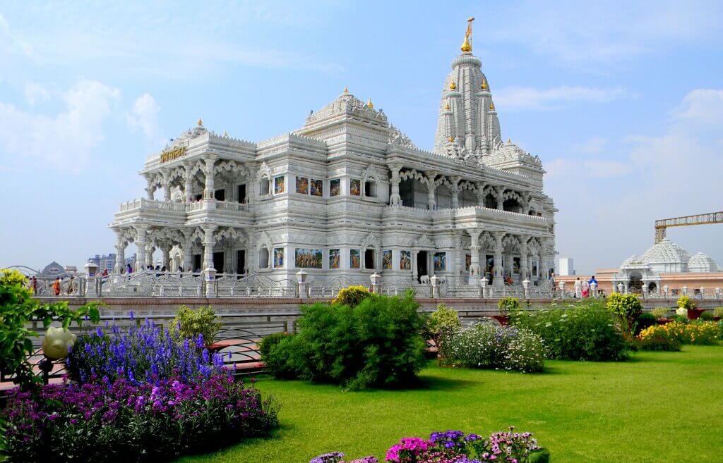 places to visit in vrindavan in one day
