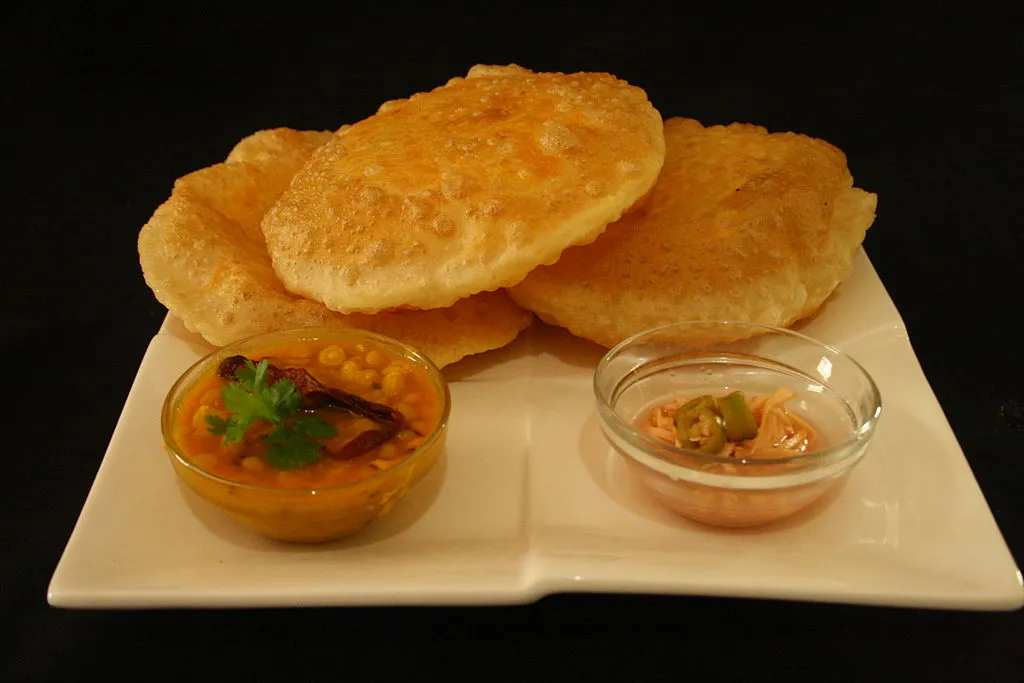 Bihari channa dal puri