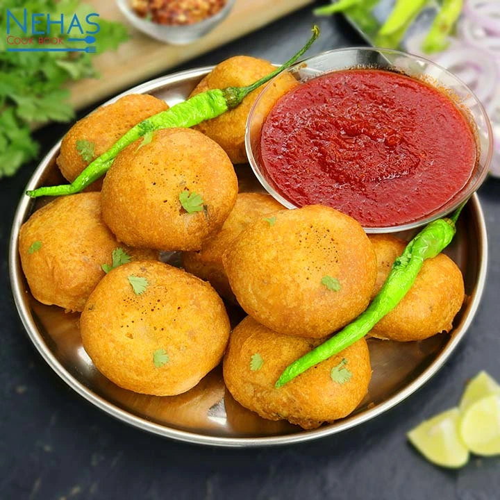 Aloo chop - Monsoon food of kolkata