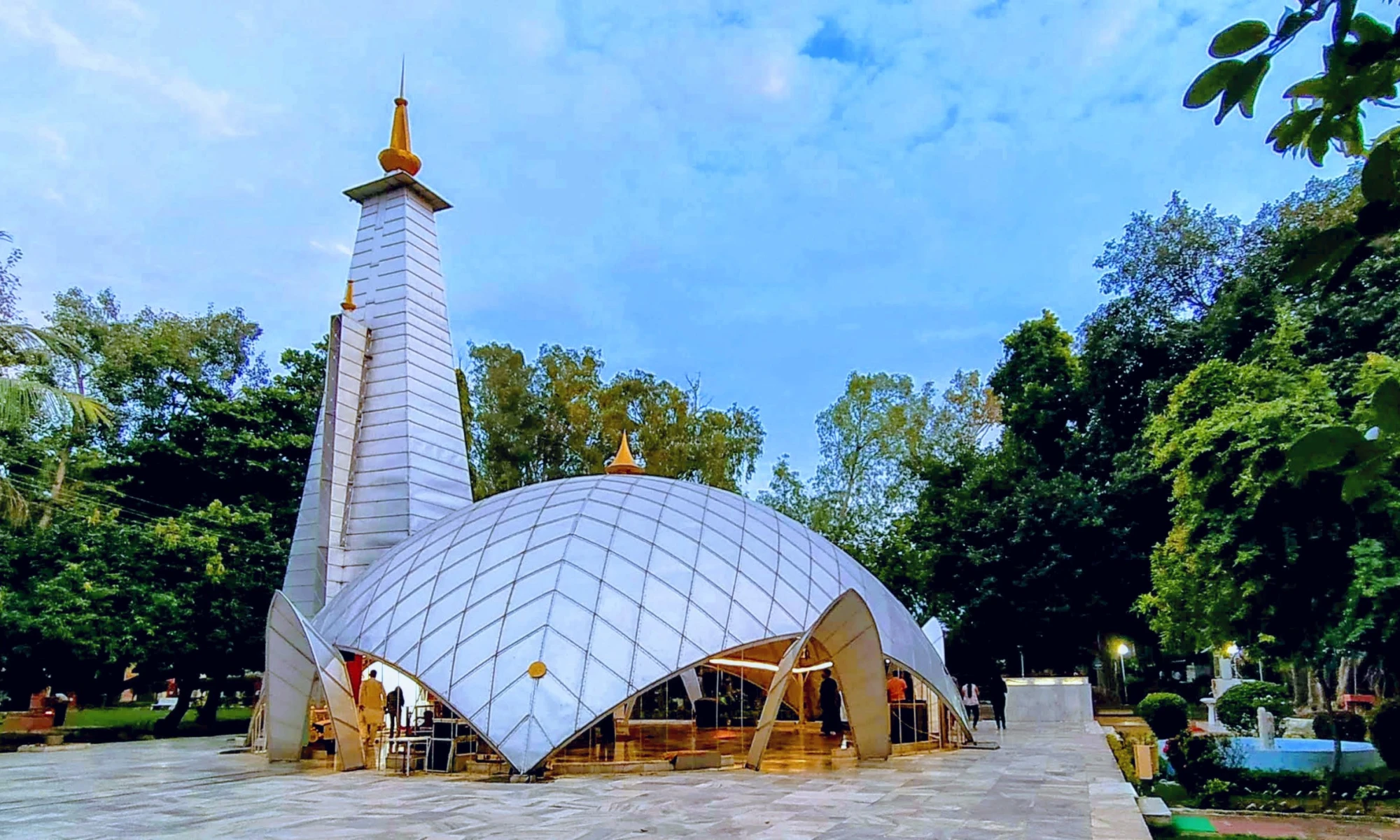 EME Temple, Vadodara